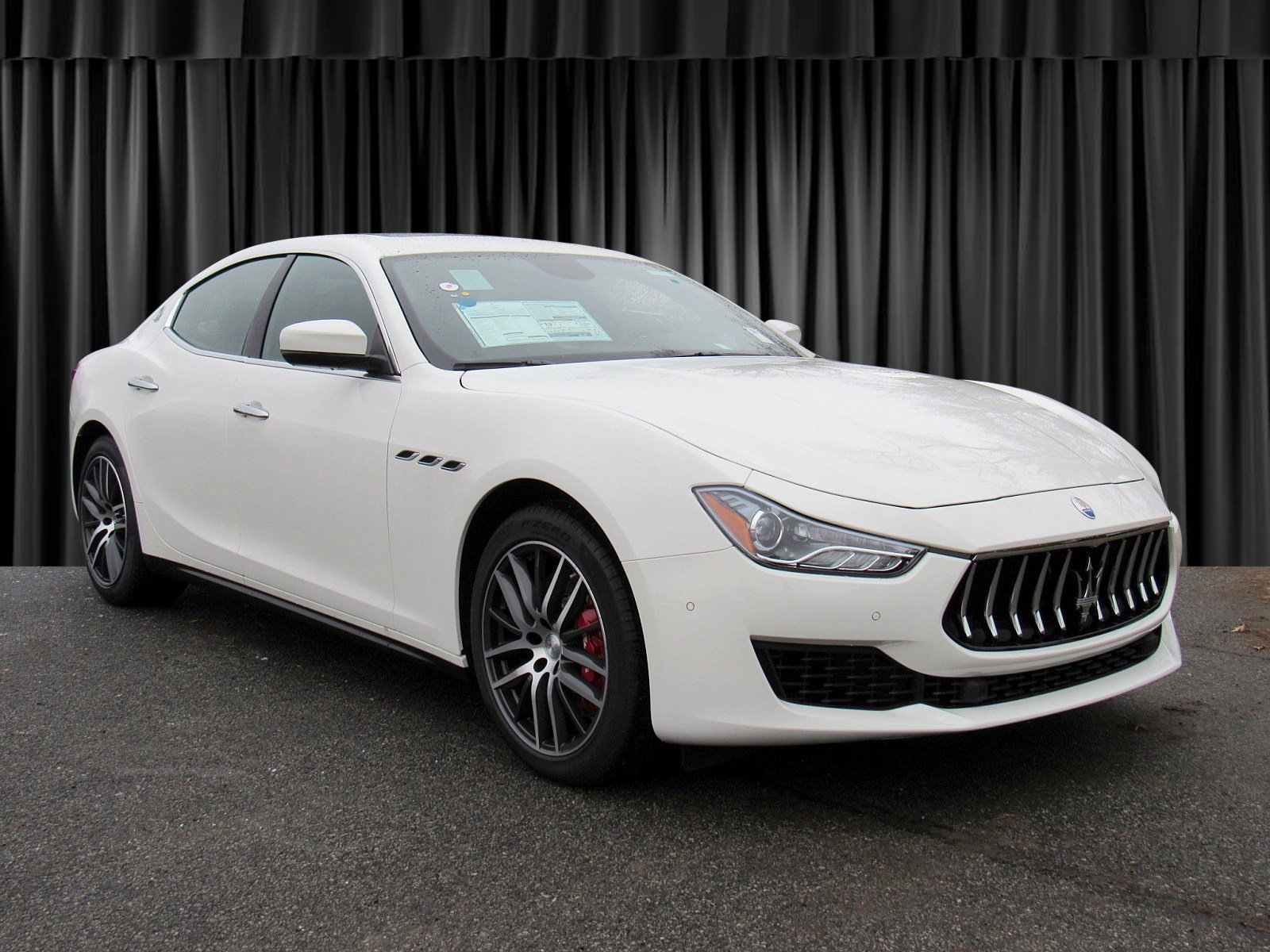 Maserati ghibli 2019